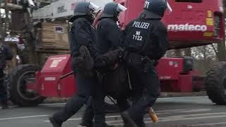 Polizei setzt Räumung von Protestcamp "Tümpeltown" in Hannover fort