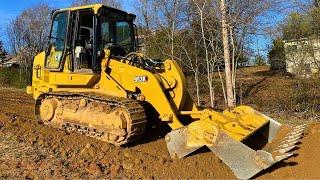 Building a new road with a CAT 953K