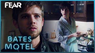 Dylan Meets 'Mother' | Bates Motel