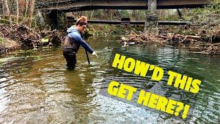 Strange Discovery made in Riverbed  by Treasure Hunters mudlarking for Antique Bottles!