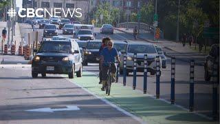 Ontario to ban cyclists from suing over bike lane removals