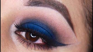 Fall Navy Blue Smokey Eye