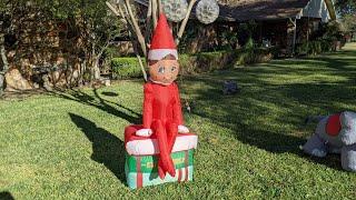 Fixing the fan in a blow up  Christmas decoration