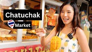 Food Tour at Bangkok’s Biggest Market (ตลาดจตุจักร)