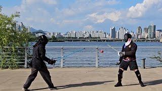 Rapier fencing at the Han River in Seoul; 한강에서 레이피어 펜싱하기