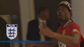 Patrice Evra Sings funny "Wembley" | Man City 2-3 Man United - Community Shield 2011