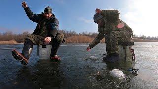 Рыбалка в январе с ночевкой в палатке