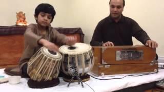 kid playing tabla salek1985, Zakir Hussain