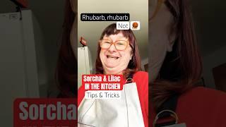 Step by step guide to making rhubarb crumble #cooking #cookingvideo #rhubarbcrumble #yarn