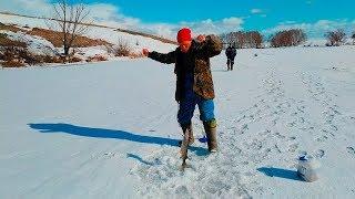 Pike on the imitation fish, roach on the windless Fishing video