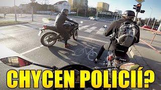 MOTOVLOG - CHYCEN POLICIÍ BEZ ŘIDIČÁKU!