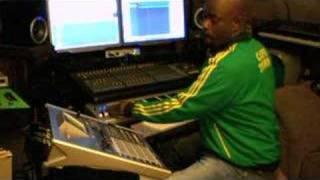 Dave Crenshaw Making A Beat 2