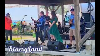 BluesyLand, Dixie Chicken (Tim O'Connell vocals & drums, George Hanlon slide guitar)