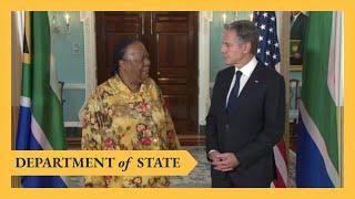 Secretary Blinken meets with South African Foreign Minister Naledi Pandor