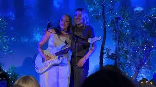 Soccer Mommy, Phoebe Bridgers - The Biggest Lie (Elliott Smith Cover Live 06/04/2024)