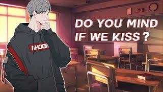 Stuck in school with popular guy [ASMR Roleplay] [M4A] [Strangers to Lovers?]