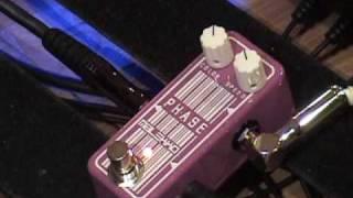 Malekko Omnicron PHASE guitar effects pedal demo