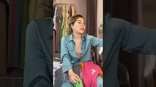 BUNDA CANTIK LIVE JUALAN BAJU TIDUR