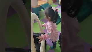 Mikhayla Bermain di Playland || Mitra Swalayan Jajag || 28 Maret 2022