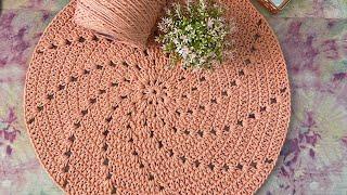 Base de tapete redondo Espiral  #tapete #barbante #crochet #tapetedecroche #crochetting #crochê