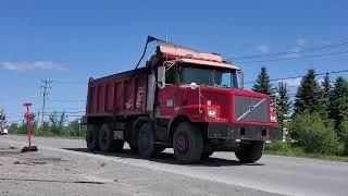 QUARRY DUMP TRUCKS - TRUCKSPOTTING #72 in Montreal Canada - May 2022