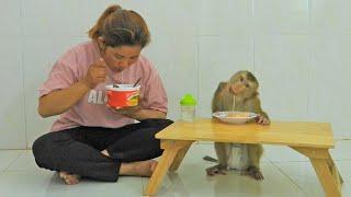 Smart Little Kako With Mom Eating Noodles