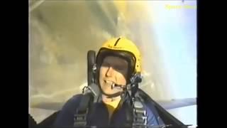 Why Blue Angels Pilots Don't Wear The G Suits