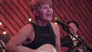 Shawn Colvin - "Valley Of The Dolls" (Live at Arlyn Studios, 9/12/20)