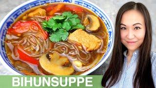 REZEPT: Bihunsuppe | asiatische Hühnersuppe mit Glasnudeln | indonesische Nudelsuppe | sauer scharf