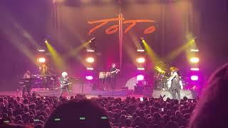 Toto - Hold The Line - Live in Paris 11/07/2024