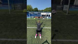 Goalkeeper Reacting Training 