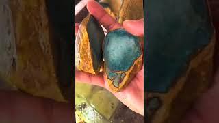 Jade stone cutting #jade #jadestone #jadestonecutting #gems #crystals #gemstone #gems