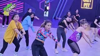 WUTT - LENN x BULLO | ZUMBA | DANCE | WORKOUT | CHOREO | LELY HERLY