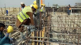 Pouring Column concrete