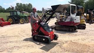 AGT LRT23 Mini Skidsteer