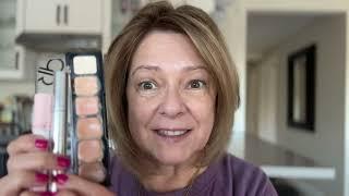 How to apply cream makeup for ladies with mature skin