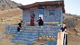 Simple and lovely nomadic life: making stairs and stools next to Amir's daughter