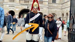 King’s Guard Nudges Two Women! Then one women DELIBERATELY TOUCHES The king’s Guard 