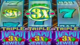 Classic Old School 3 Reel Slot Triple Jackpot Jewels