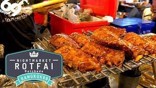 ROT FAI MARKET Ratchada / Best Street food in the world!