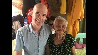 Meeting a 79 year old traditional Bonesetter (Hilot) in Manila, Philippines