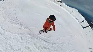 Spring snowboarding on Turoa Ski Field Highnoon Express