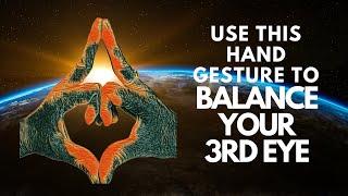 Find 3rd Eye Balance - With Kaleshvara Mudra