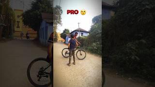 Cycle stunt noob.  #bike #stunt #cycling #cycle #mtb #wheelie #shorts #viral #reels