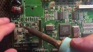 Amiga 600 Restauration Teil 5 - Alte Kondensatoren entfernen