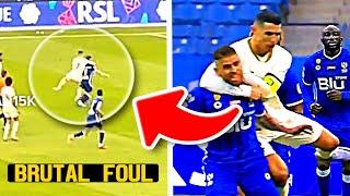 Cristiano Ronaldo HEADLOCK Foul vs Al Hilal Player 