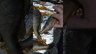 Окунь не потрошонный в духовке