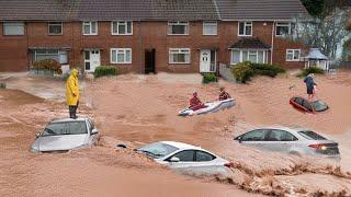 Chaos in the UK Today! Massive Storms and Floods Turn Roads into Rivers in Somerset