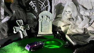 HOT WHEELS "HAUNTED" HOLE IN ONE 9