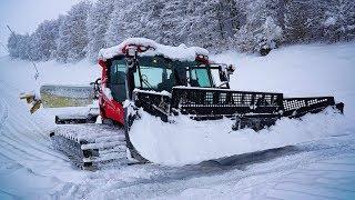 Valtorta Piani di Bobbio 35/60 cm, battipista in azione sulla Pista Busi